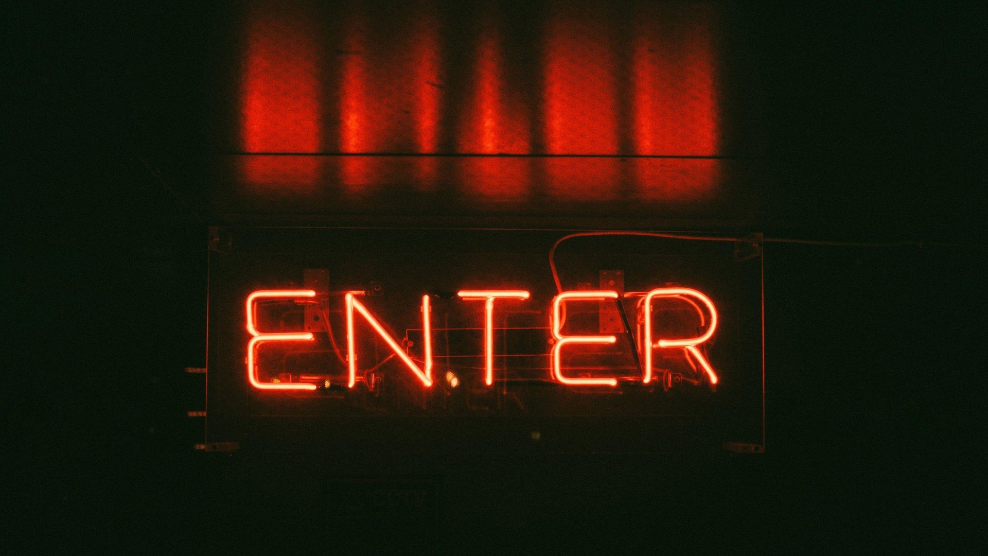Red Aesthetic Neon Wallpapers.jpg