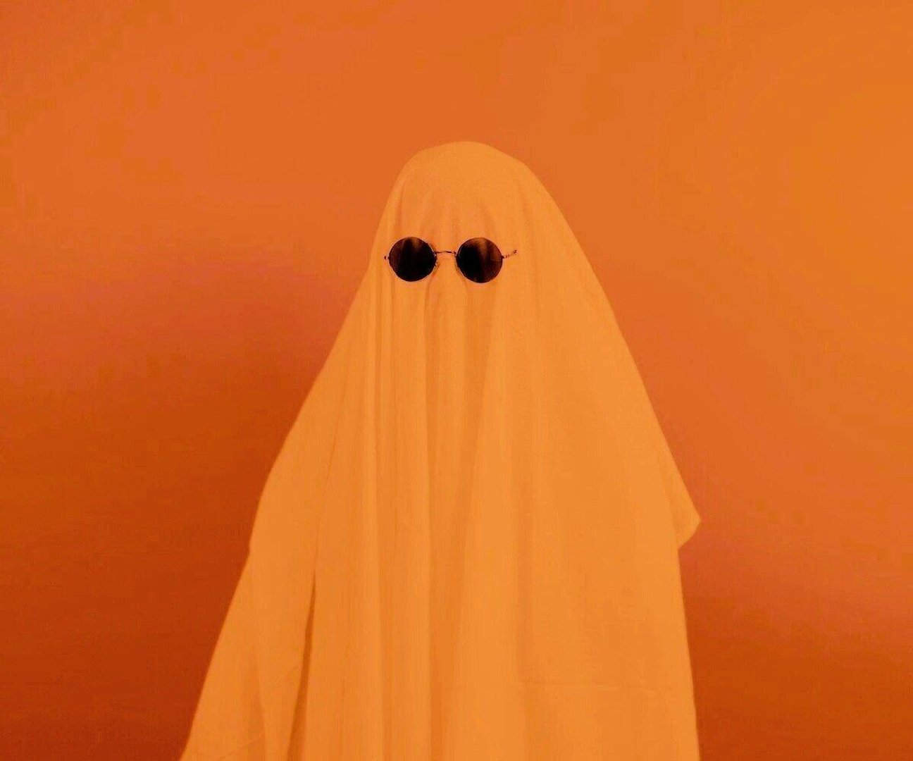 Ghost Aesthetic Picture.jpg