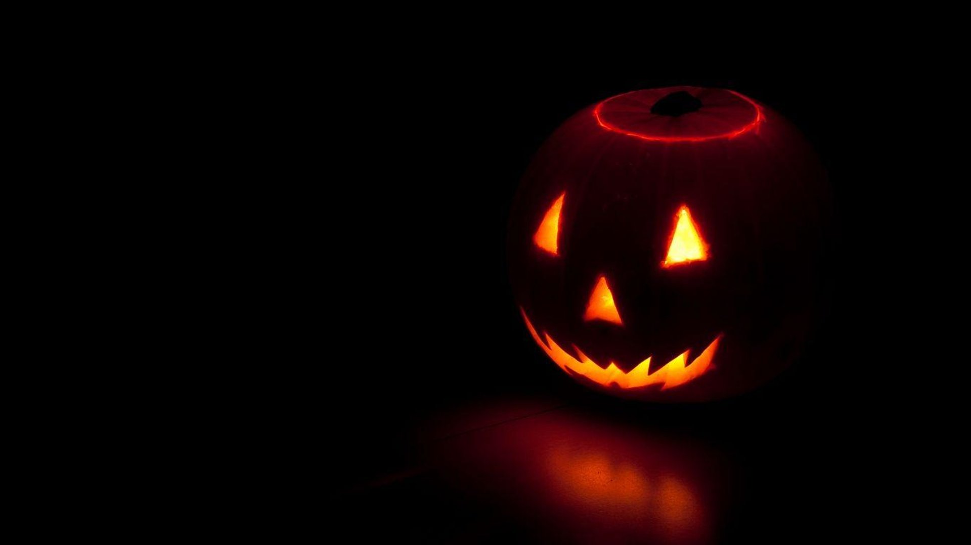 Halloween Laptop Picture.jpg