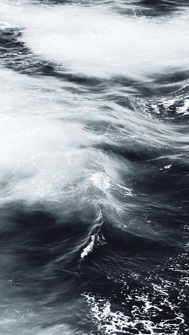 Aesthetic Ocean Image.jpg