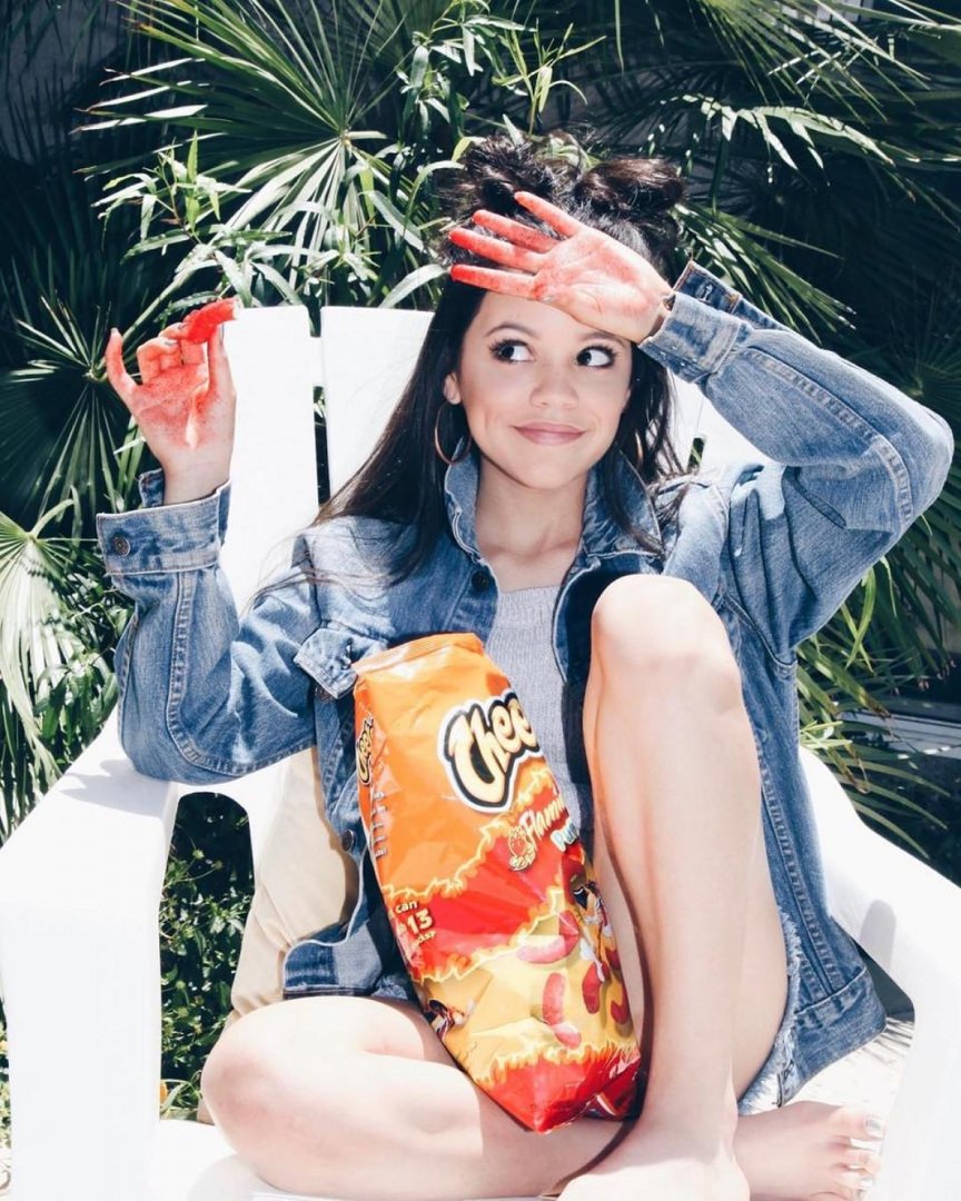 Jenna Ortega pictures.jpg