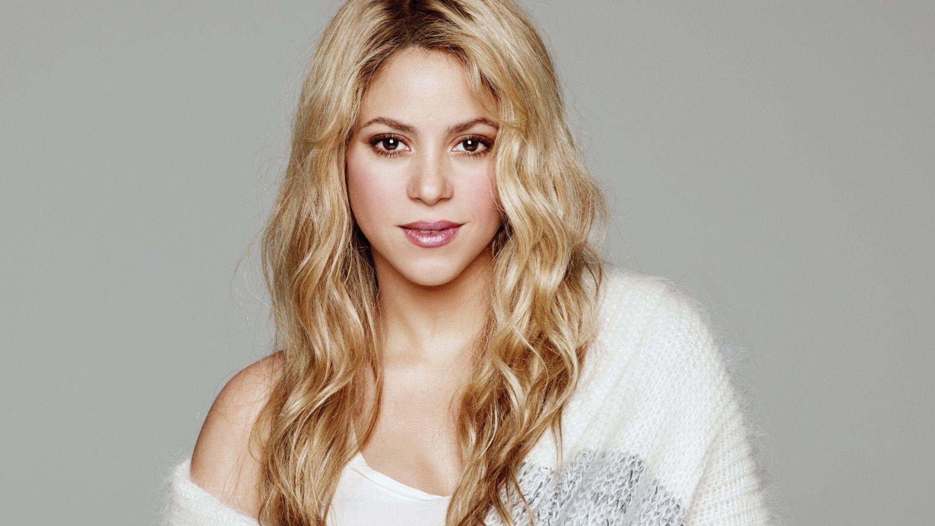 Shakira Image.jpg