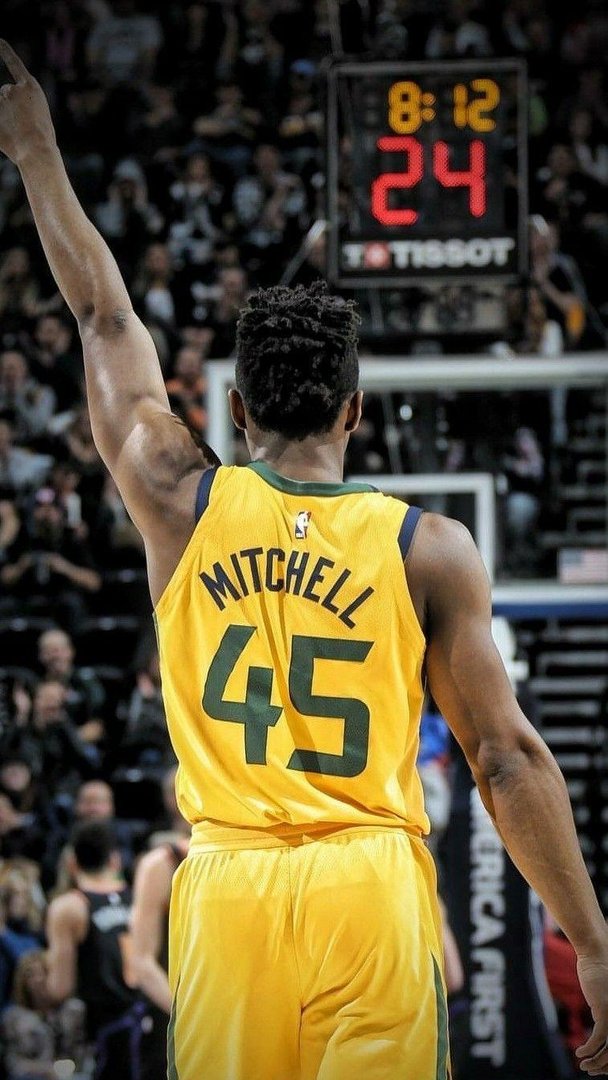 Donovan Mitchell Wallpaper.jpg