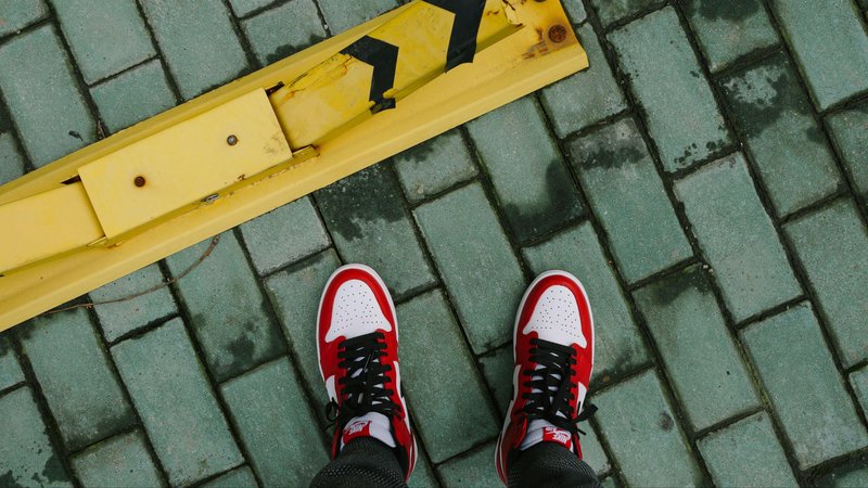 4K Sneaker