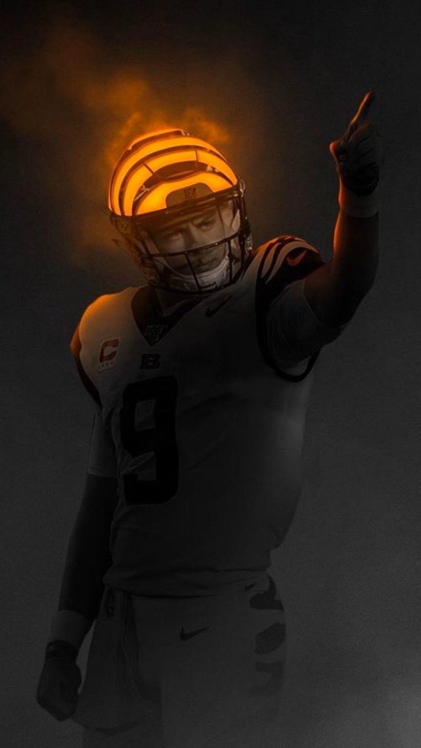 Joe Burrow Bengals picture.jpg