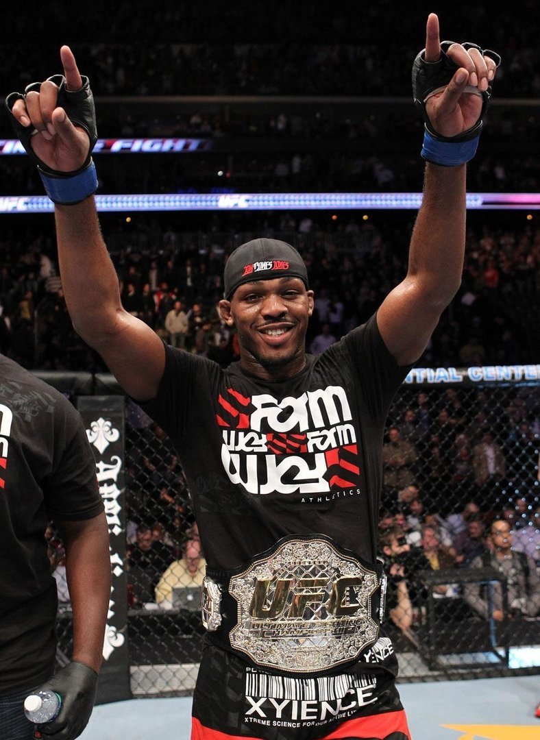 JON JONES Wallpaper.jpg
