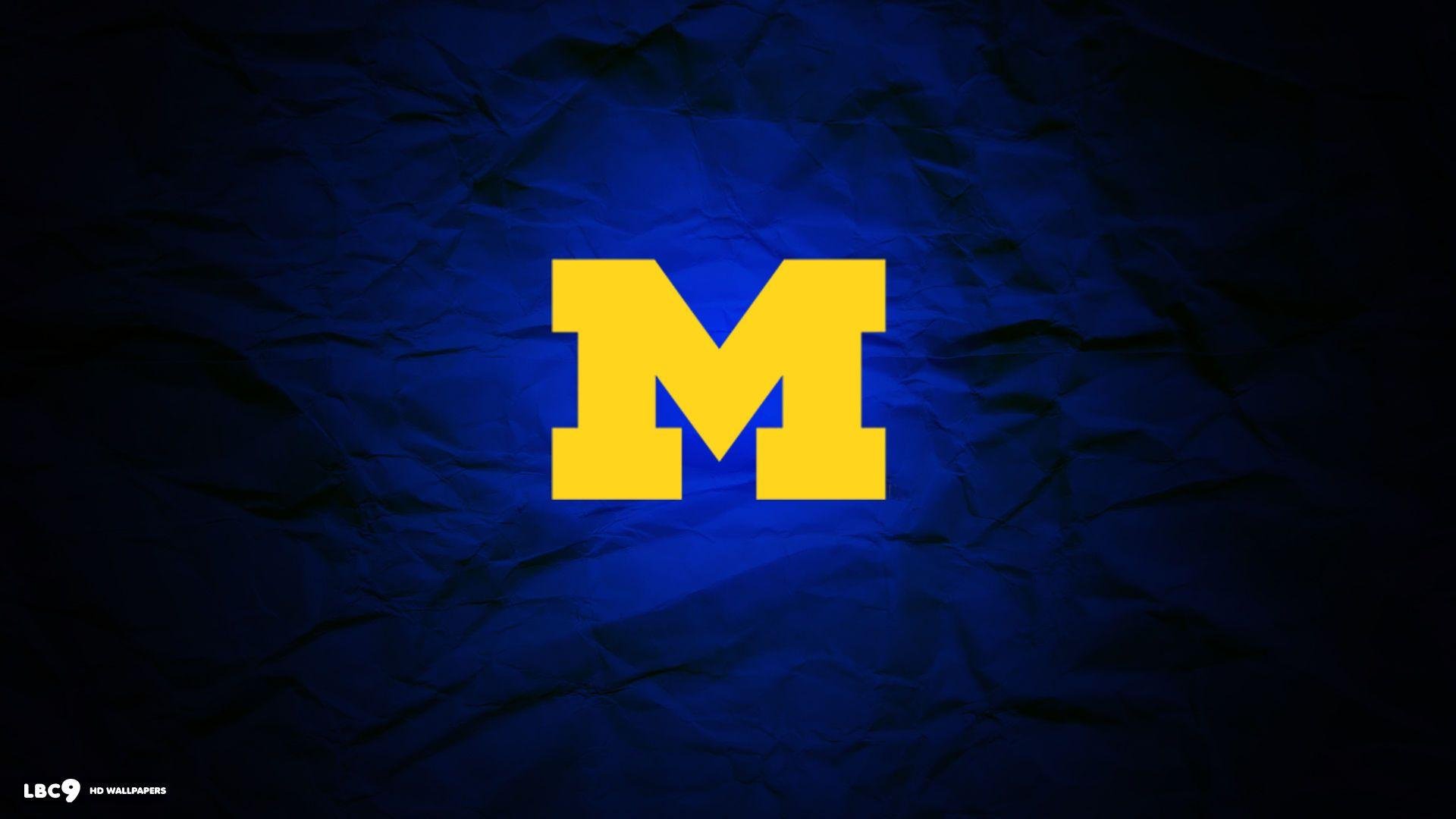 Michigan Wolverines Pictures.jpg