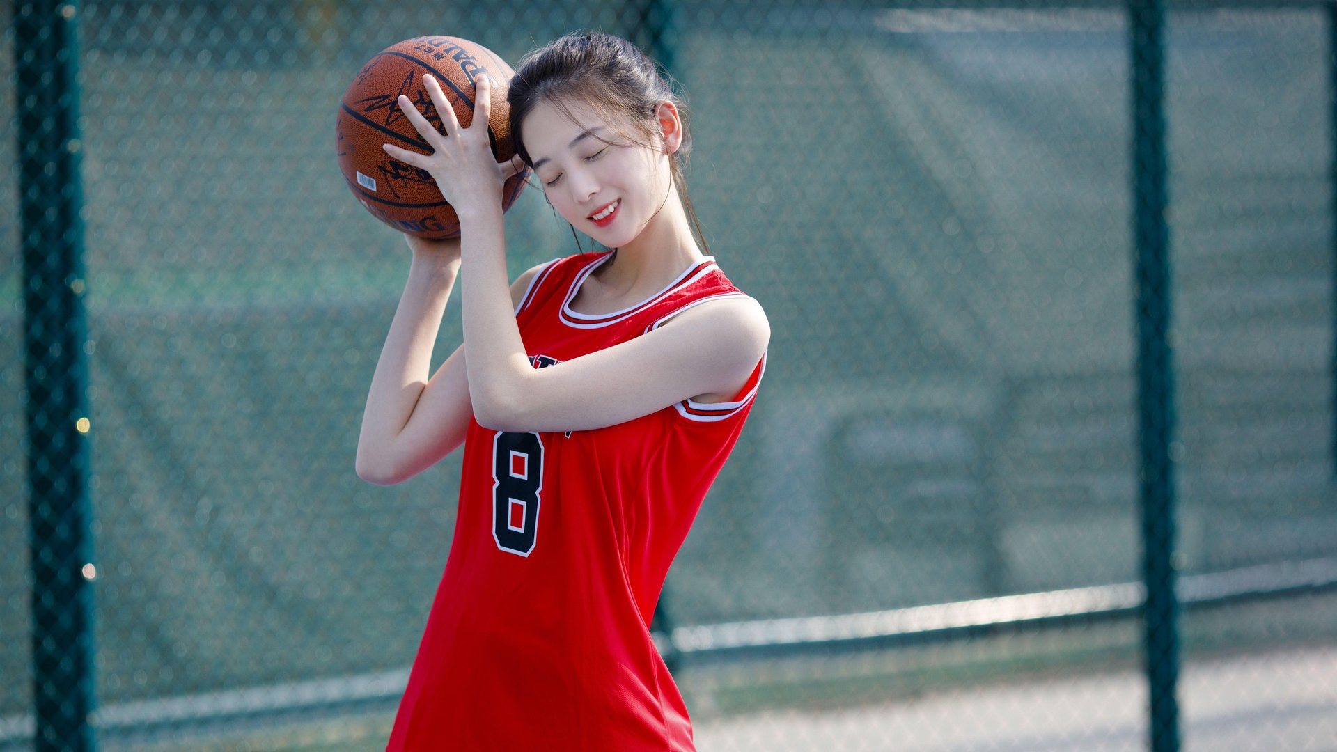 Girls Basketball Pictures.jpg