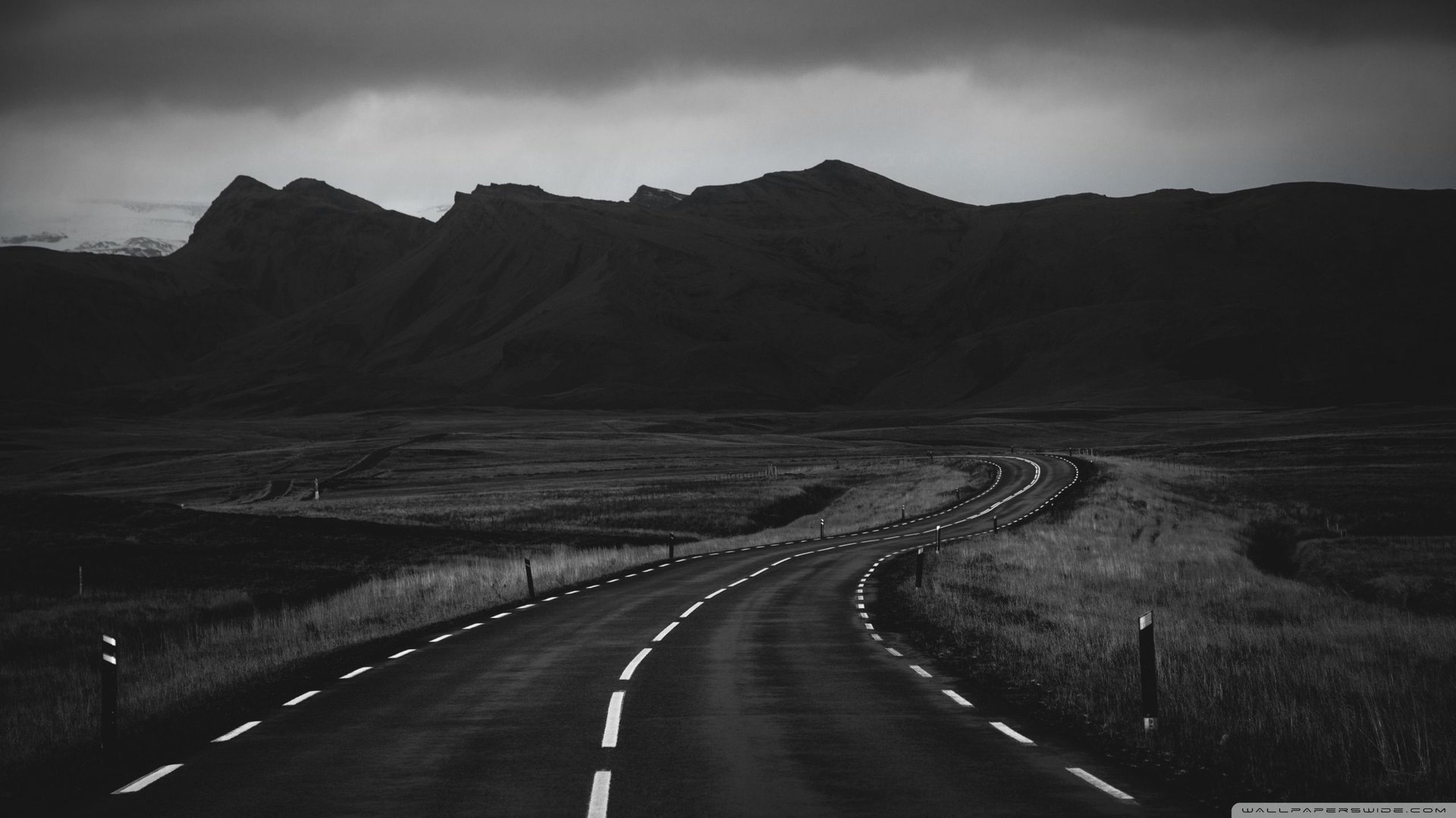 Dark Desktop Wallpaper.jpg