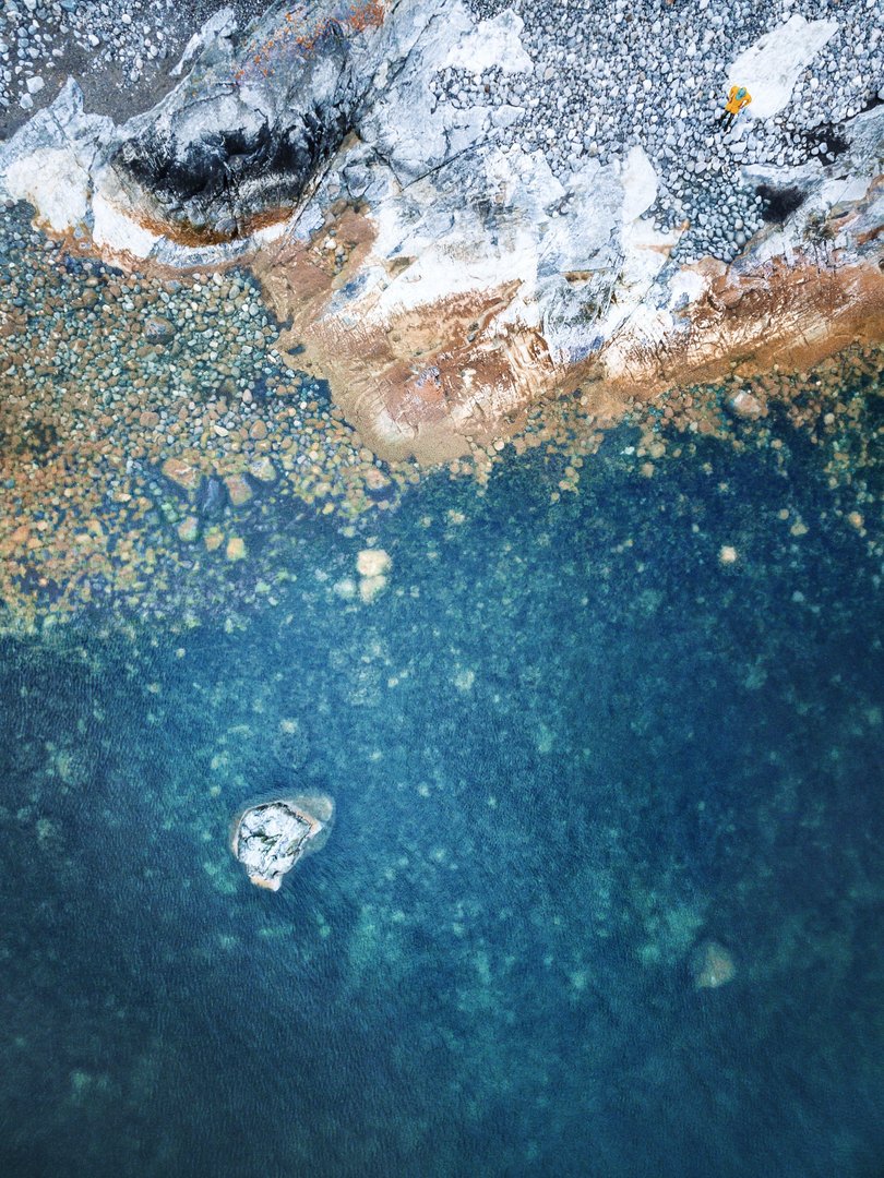 Free iPad Wallpapers.jpg