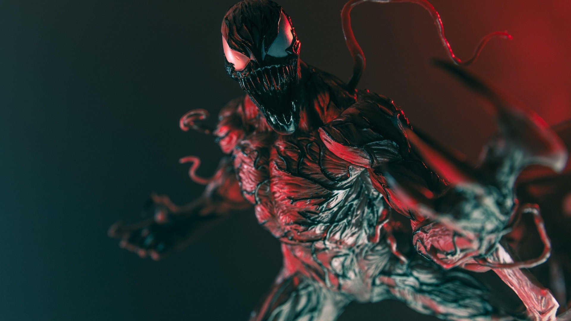 Carnage 4K Wallpapers.jpg