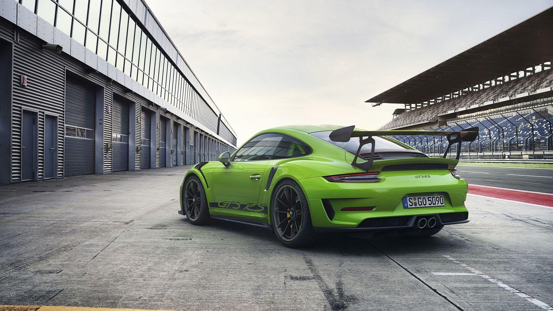 Porsche GT3 RS Background.jpg