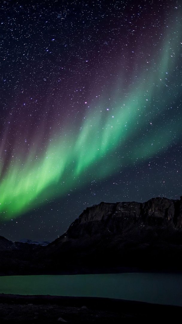 Aurora Borealis iPhone Wallpaper.jpg