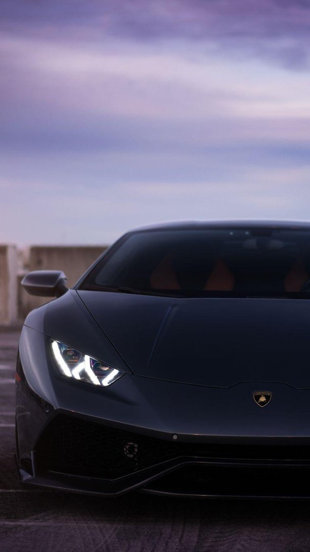 4K Lamborghini iPhone Pictures.jpg