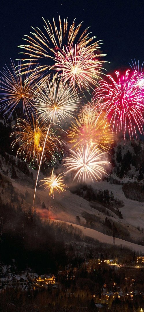 New Year iPhone Wallpaper.jpg