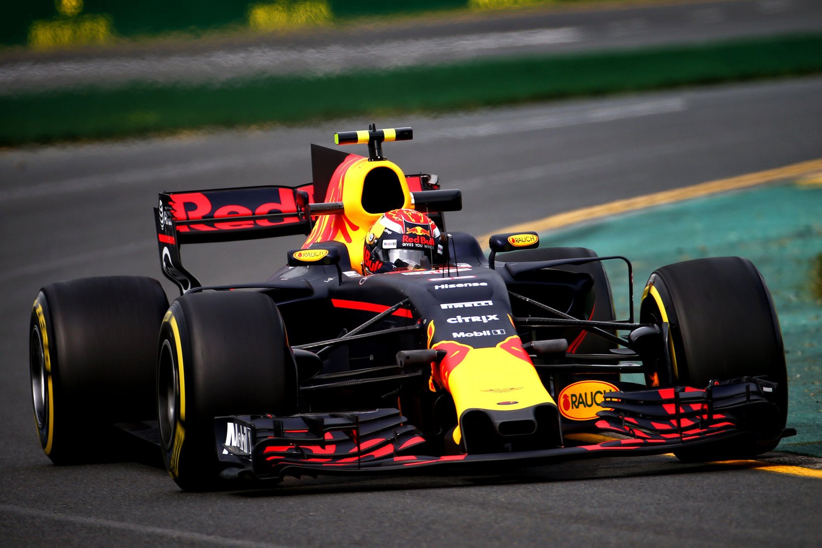 Max Verstappen 4K Wallpaper.jpg