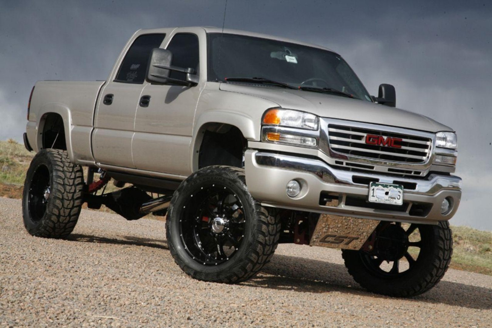Lifted Truck Images.jpg