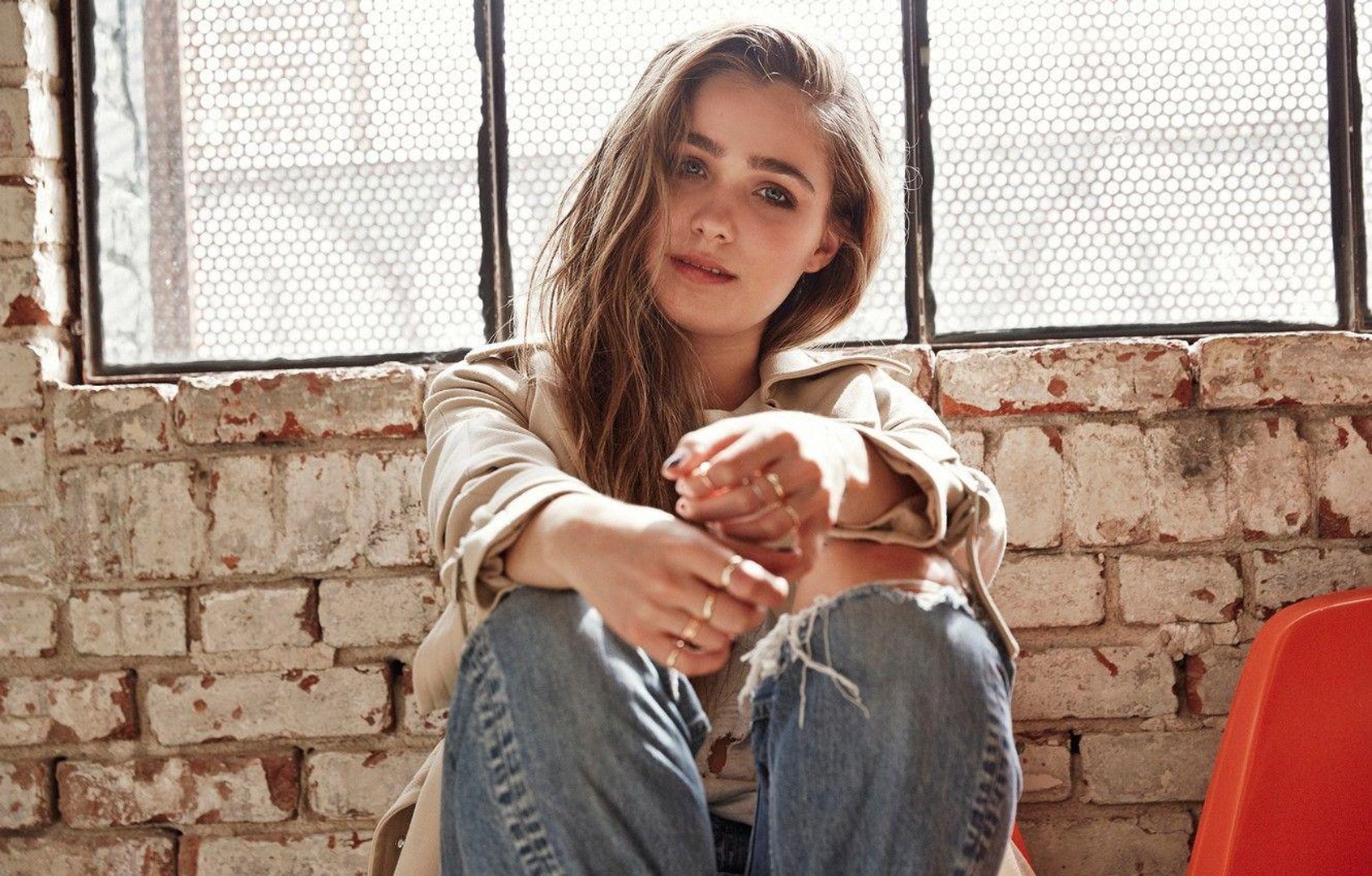 Haley Lu Richardson Wallpapers.jpg
