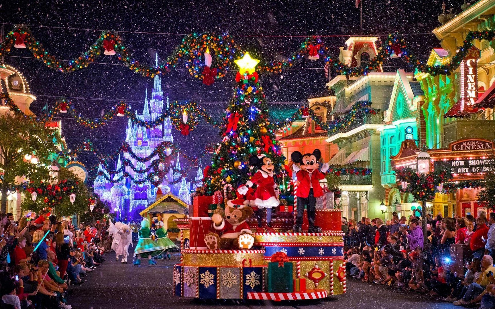 Disney World Christmas Pictures.jpg