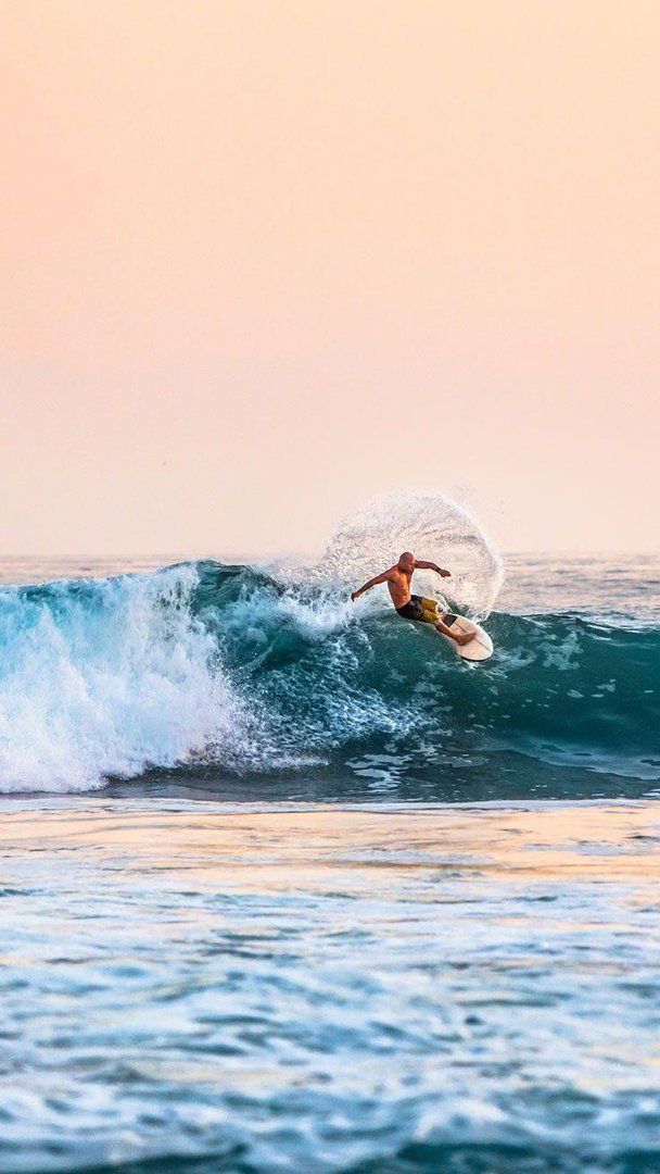 Surf Aesthetic Wallpapers.jpg