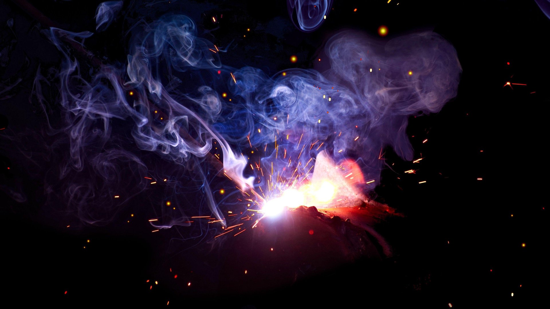 Welding Wallpapers.jpg