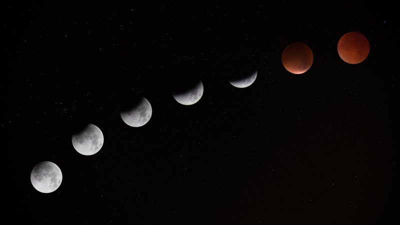 4K Moon