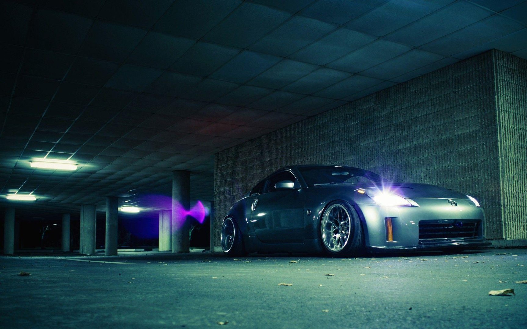 Nissan 350Z Pictures.jpg