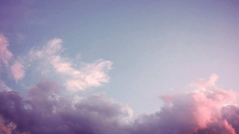 Aesthetic Cloud Desktop