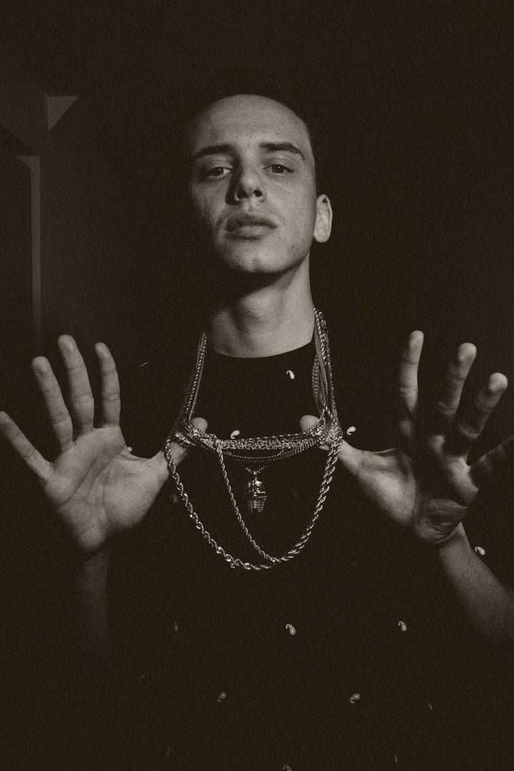 Rap 4k Background.jpg