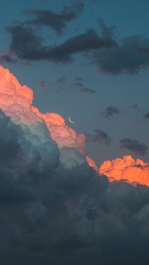 Vintage Aesthetic Clouds Background.jpg