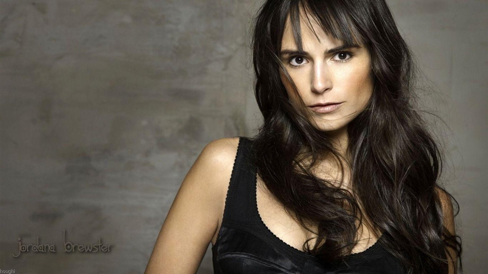 Jordana Brewster Pictures.jpg