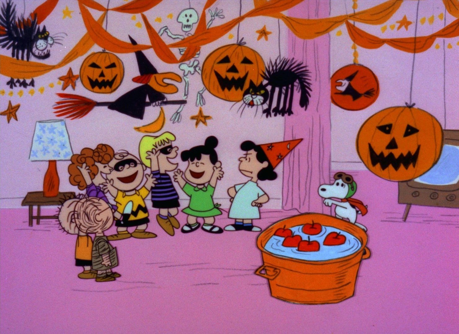 Peanuts Halloween Wallpapers.jpg