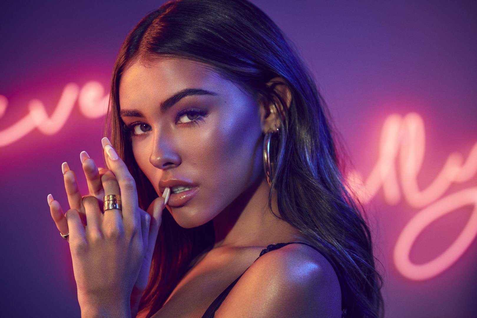 Madison Beer 4K Wallpapers.jpg