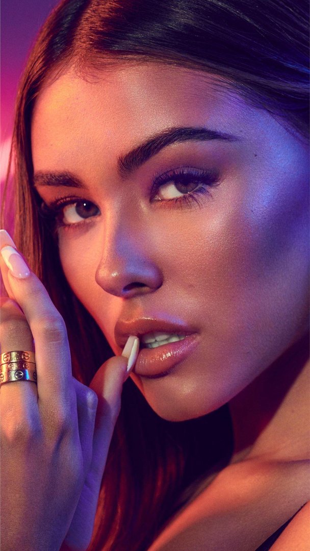 Madison Beer 4K Pictures.jpg
