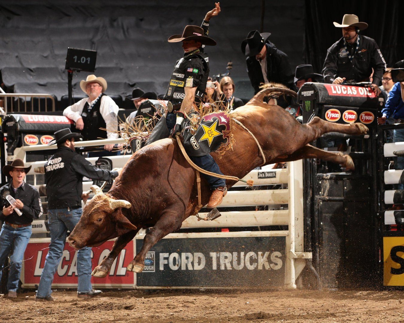 Bull Riding Wallpaper.jpg