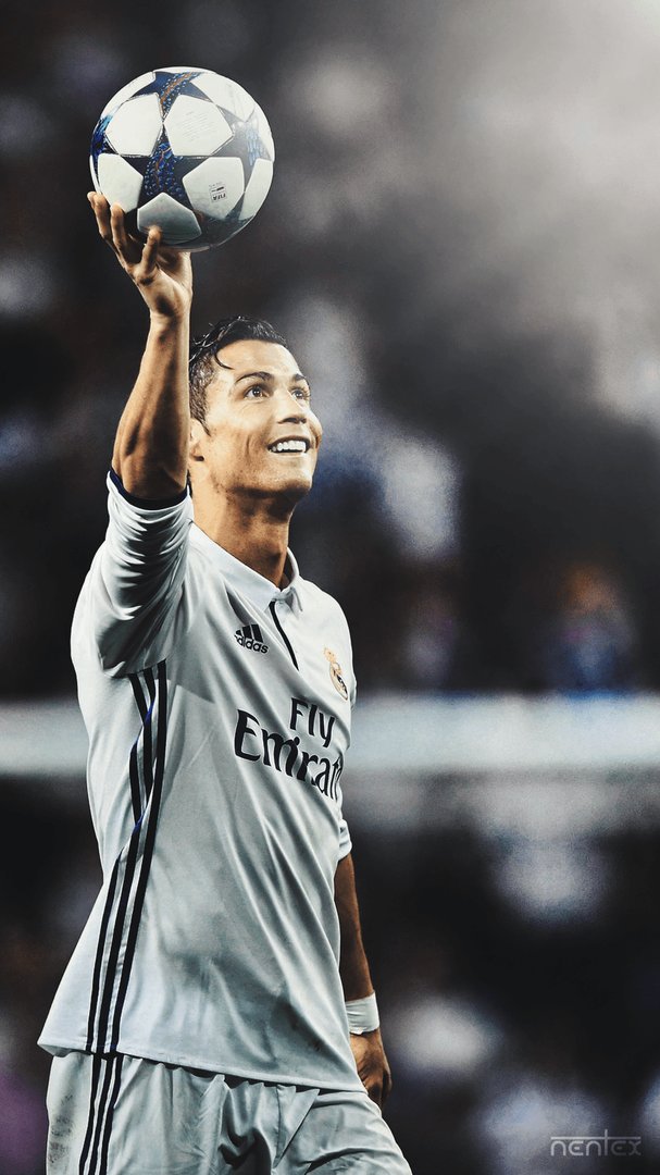 Ronaldo iPhone Pictures.png