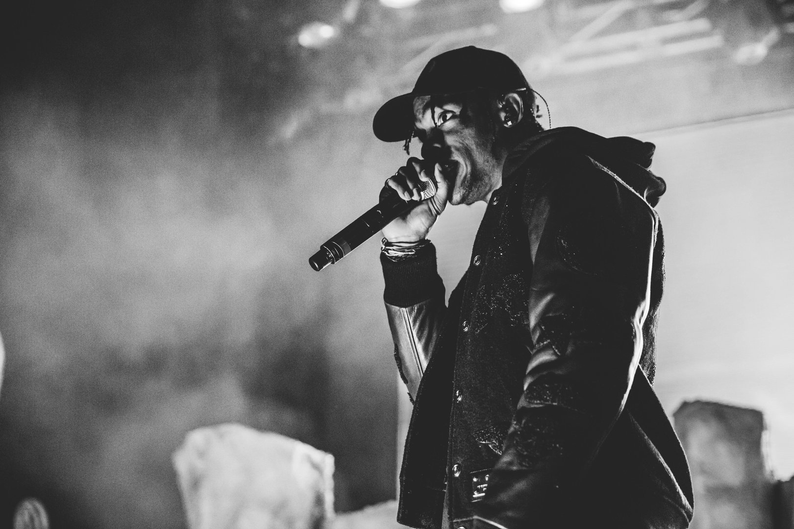 Travis Scott 4K Wallpaper.jpg
