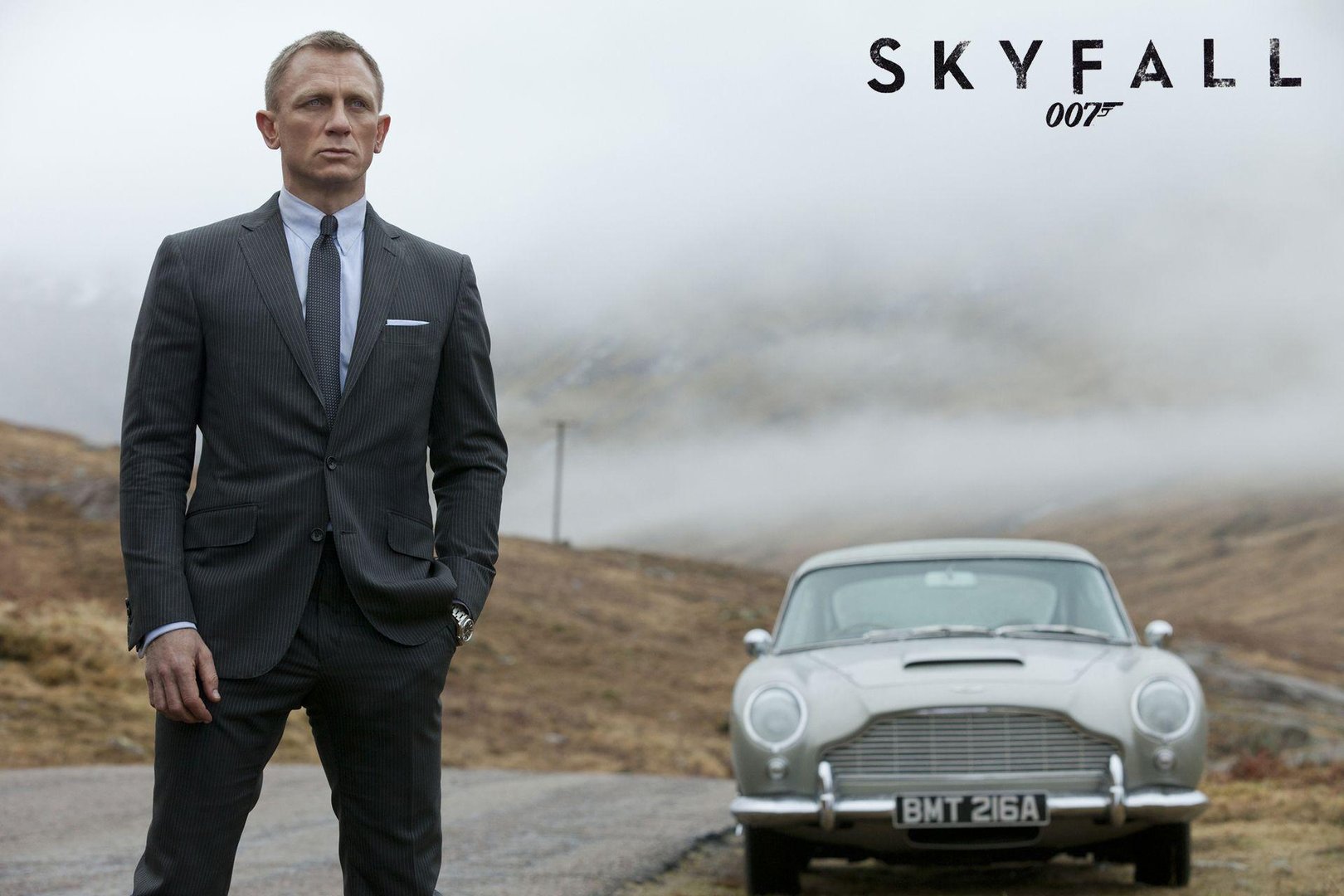 James Bond 4K Wallpaper.jpg